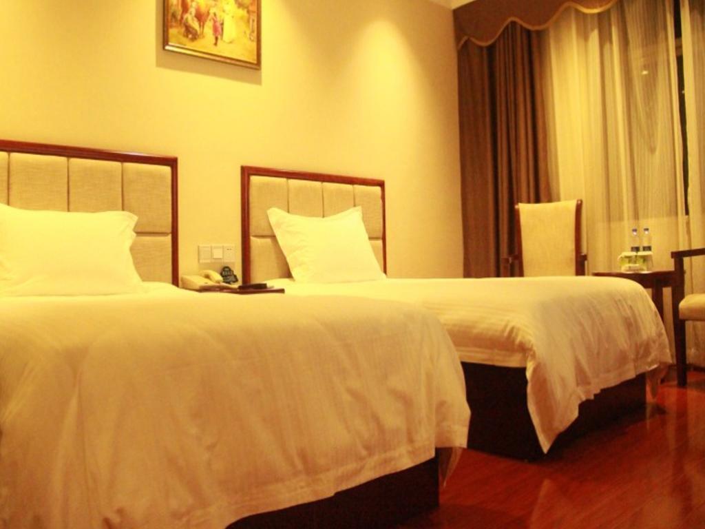 Greentree Inn Guangzhou Panyu Chimelong Happy World Business Hotel Экстерьер фото