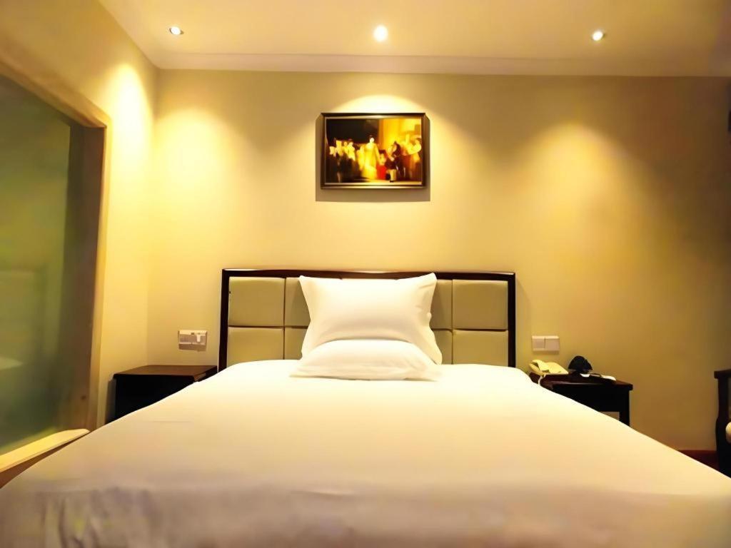 Greentree Inn Guangzhou Panyu Chimelong Happy World Business Hotel Экстерьер фото