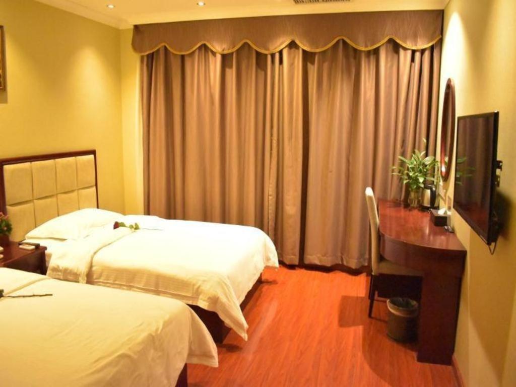 Greentree Inn Guangzhou Panyu Chimelong Happy World Business Hotel Экстерьер фото