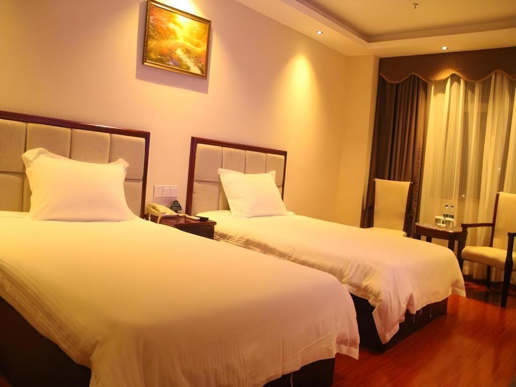 Greentree Inn Guangzhou Panyu Chimelong Happy World Business Hotel Экстерьер фото