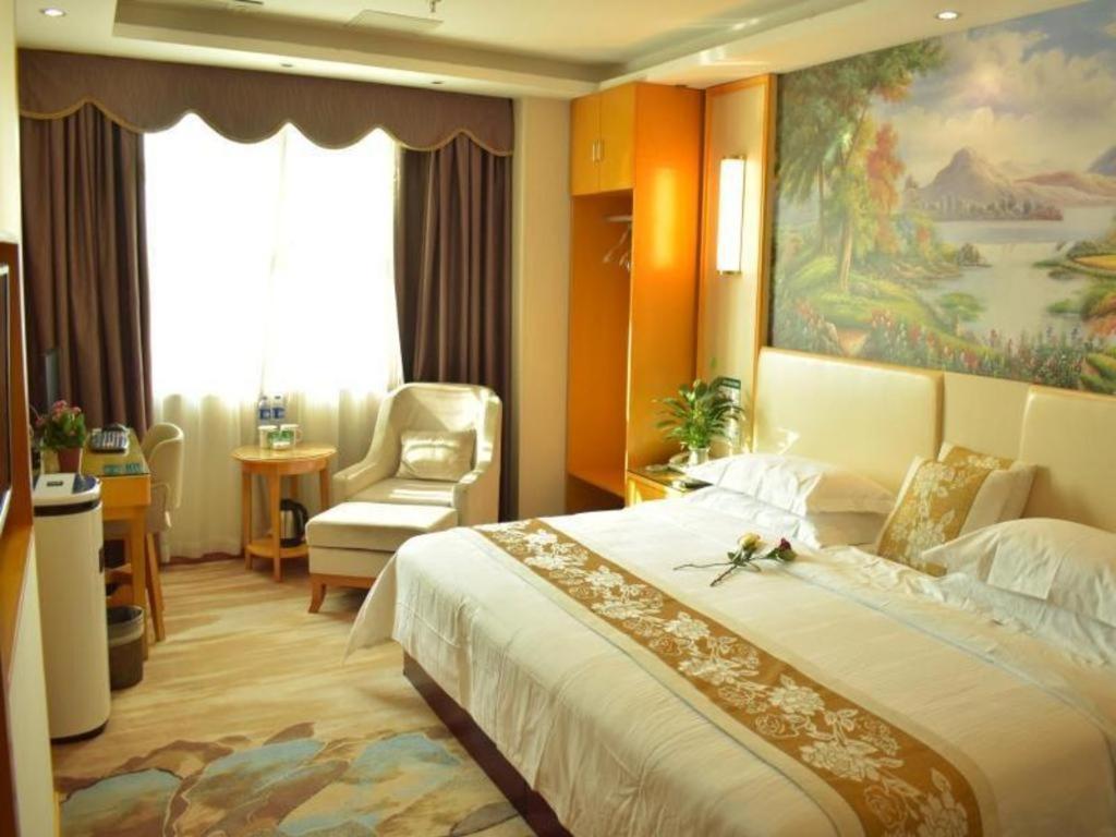 Greentree Inn Guangzhou Panyu Chimelong Happy World Business Hotel Экстерьер фото